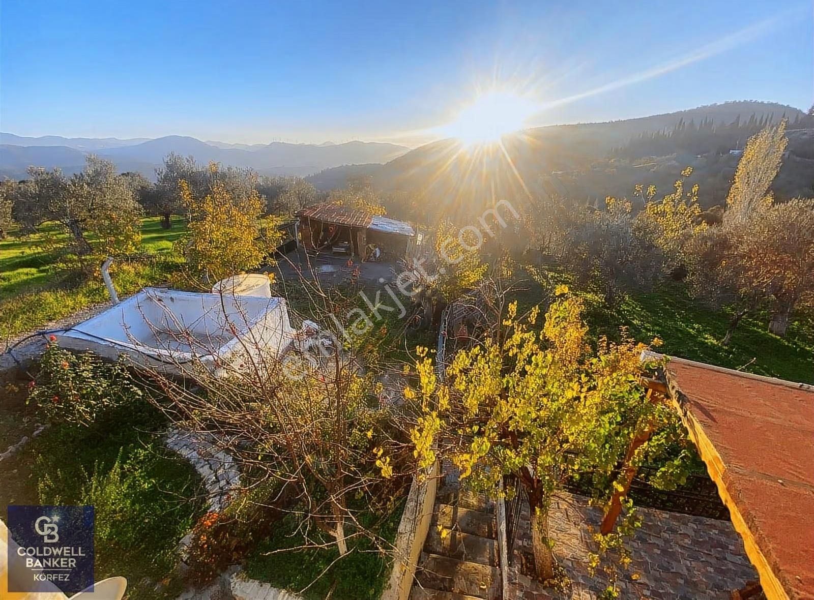 Havran'da Baraj Manzaralı, 1.100 M², Bahçeli, Müstakil Köy Evi - Görsel 22