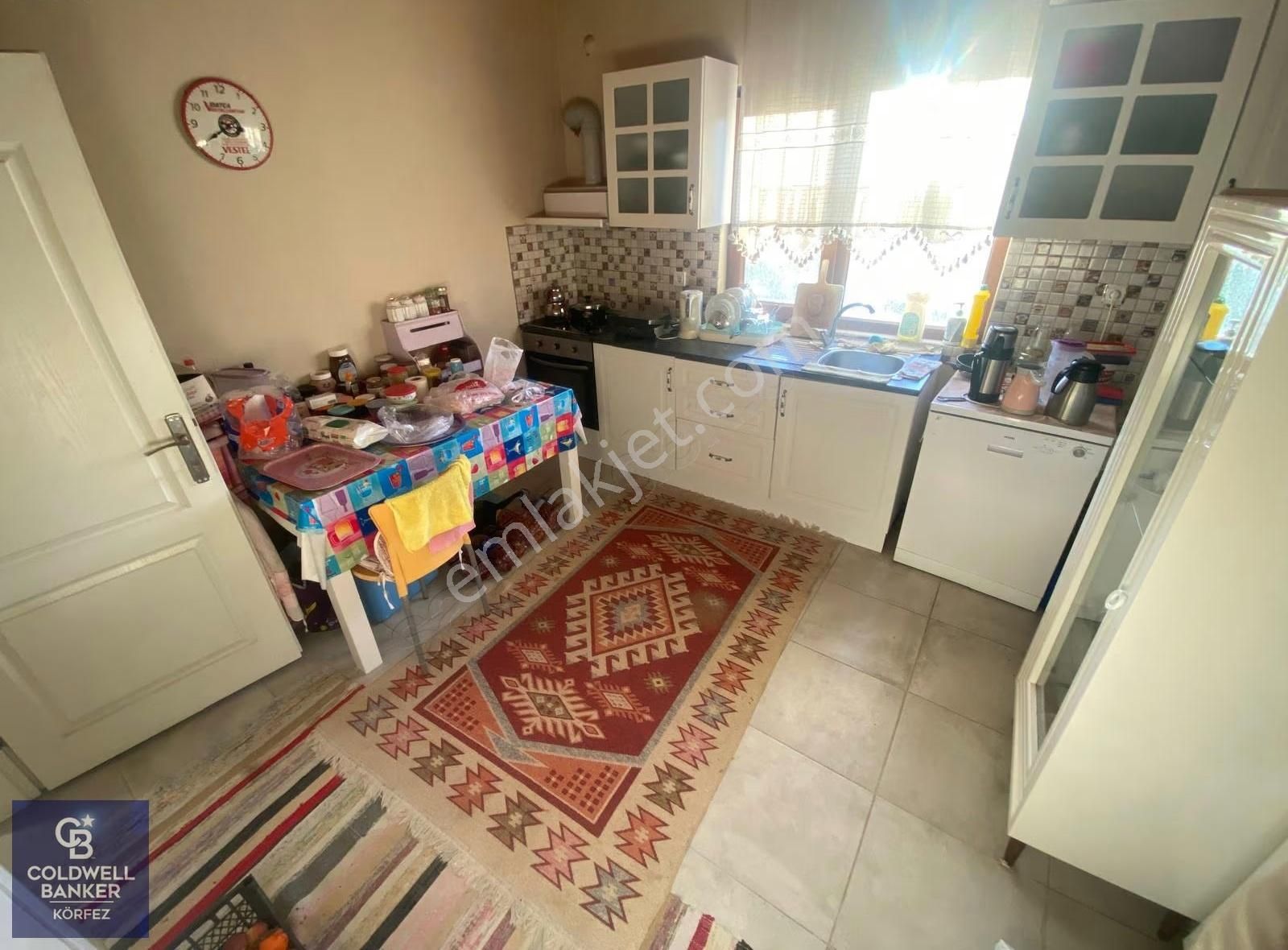 Havran'da Baraj Manzaralı, 1.100 M², Bahçeli, Müstakil Köy Evi - Görsel 12