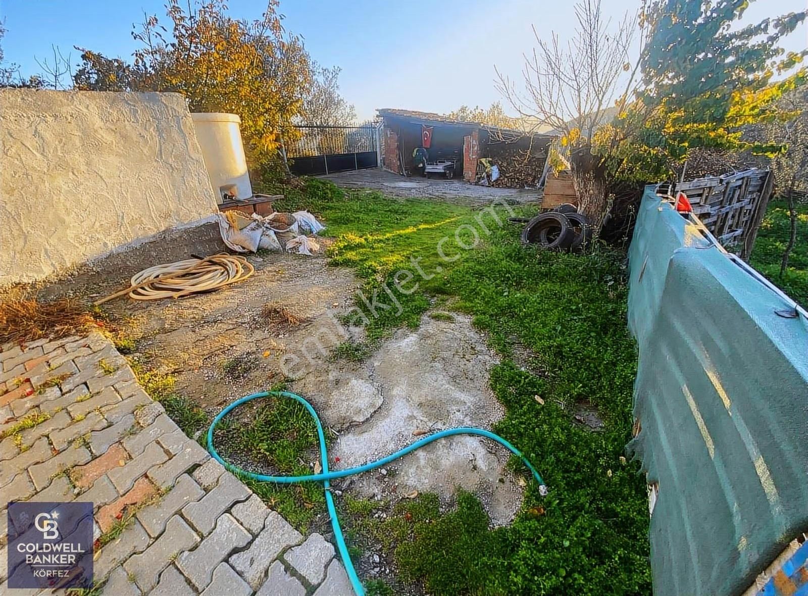 Havran'da Baraj Manzaralı, 1.100 M², Bahçeli, Müstakil Köy Evi - Görsel 9