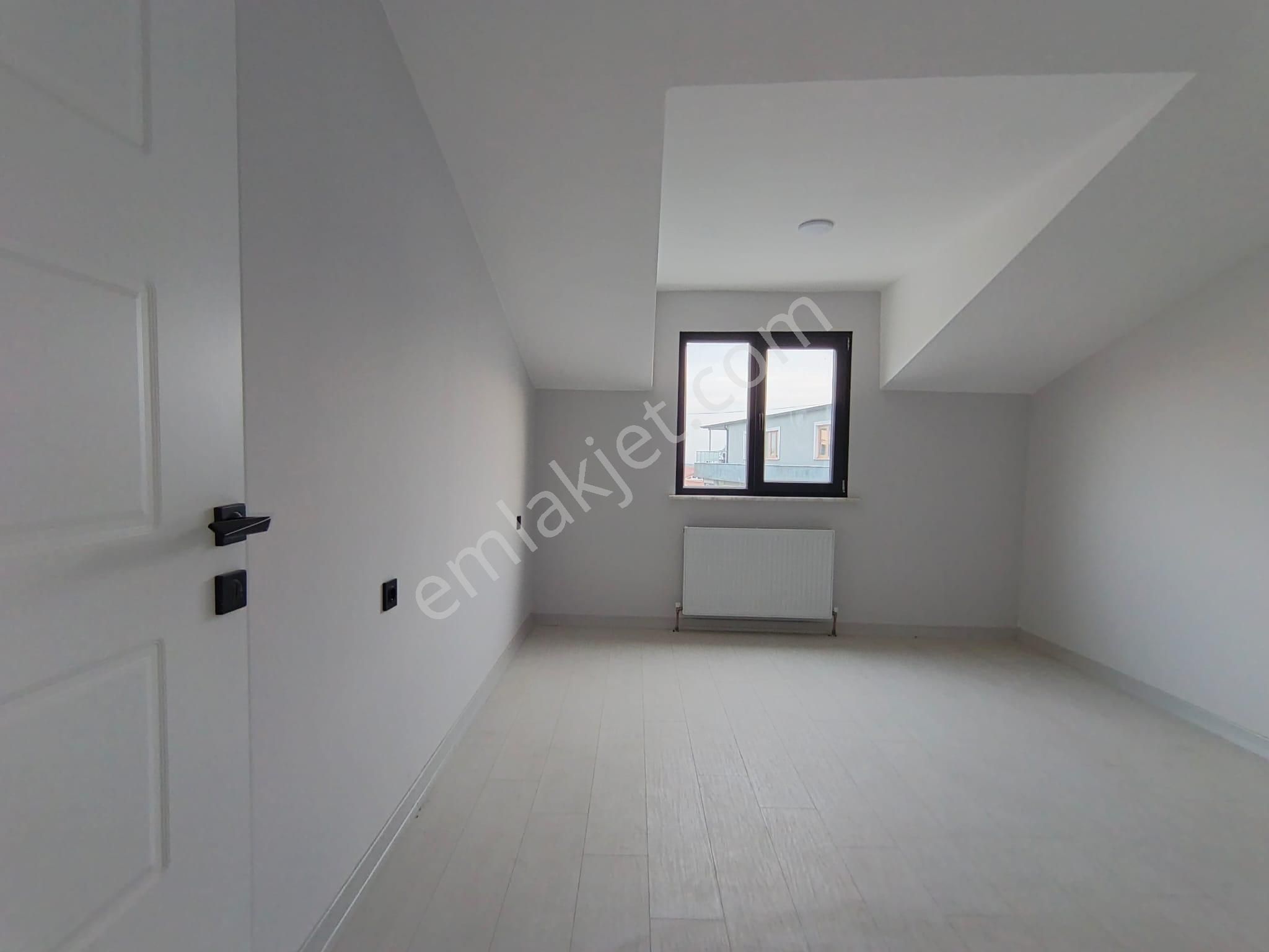 Çekmeköy Merkez Mh Satılık Ultra Lüks 5+2 220m² Çatı Dubleks - Görsel 30