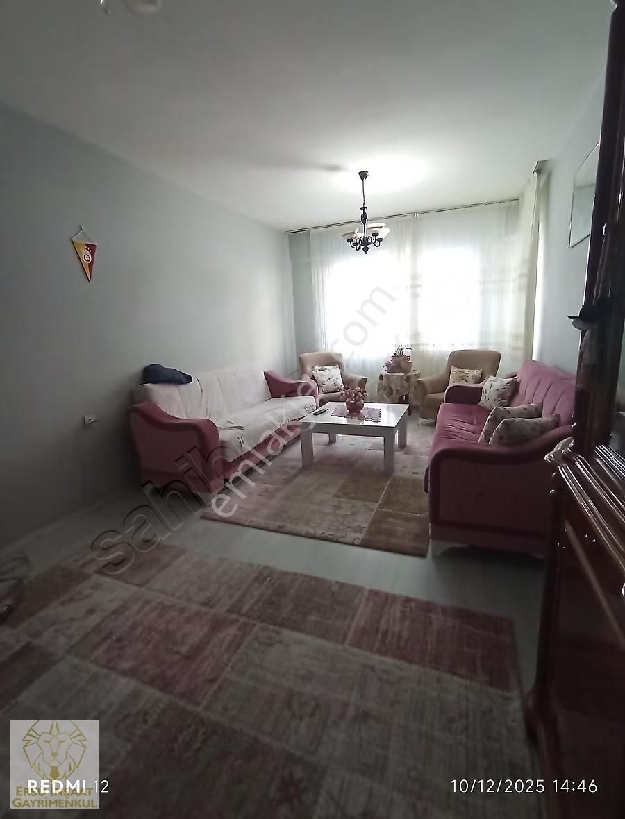 Ersü'den Yıldız Caddesi,merkez Camii Yakını Doğalgazlı 3+1 - Görsel 29