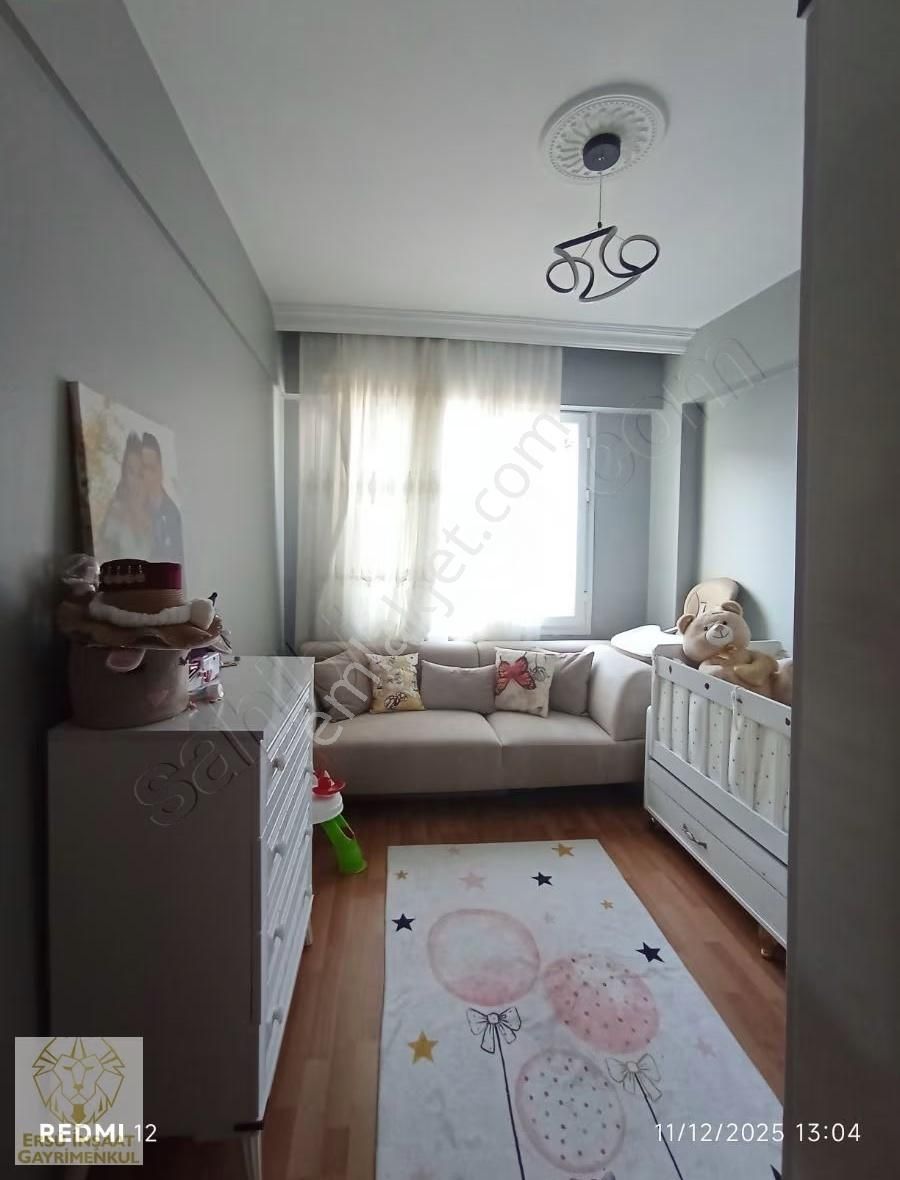 Ersü'den Mızraklı Caddesinde Bakımlı 3+1 Arakat Daire - Görsel 35