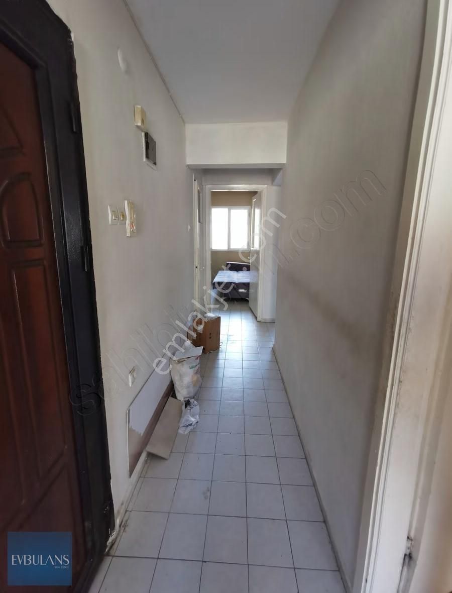 Nergiz Çarşı İçerisinde Geniş Sokak Ara Kat 2+1 Daire - Görsel 16