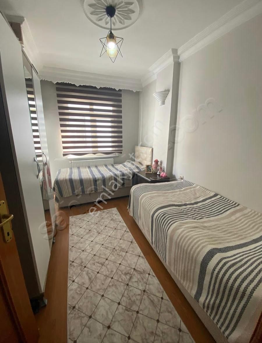 Atatürk Mahalesi 3. Kat Geniş Satılık 2+1 Daire - Görsel 14