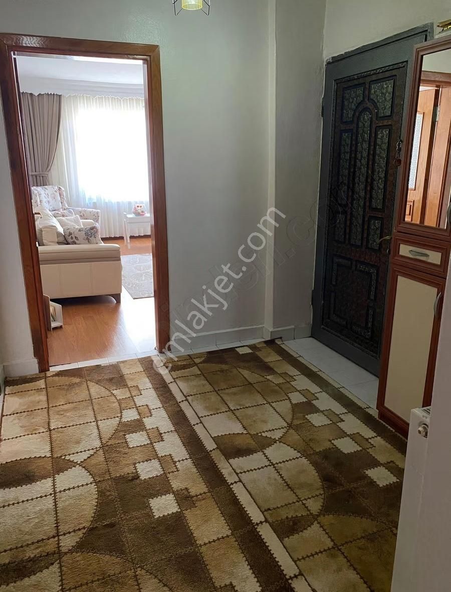 Atatürk Mahalesi 3. Kat Geniş Satılık 2+1 Daire - Görsel 17