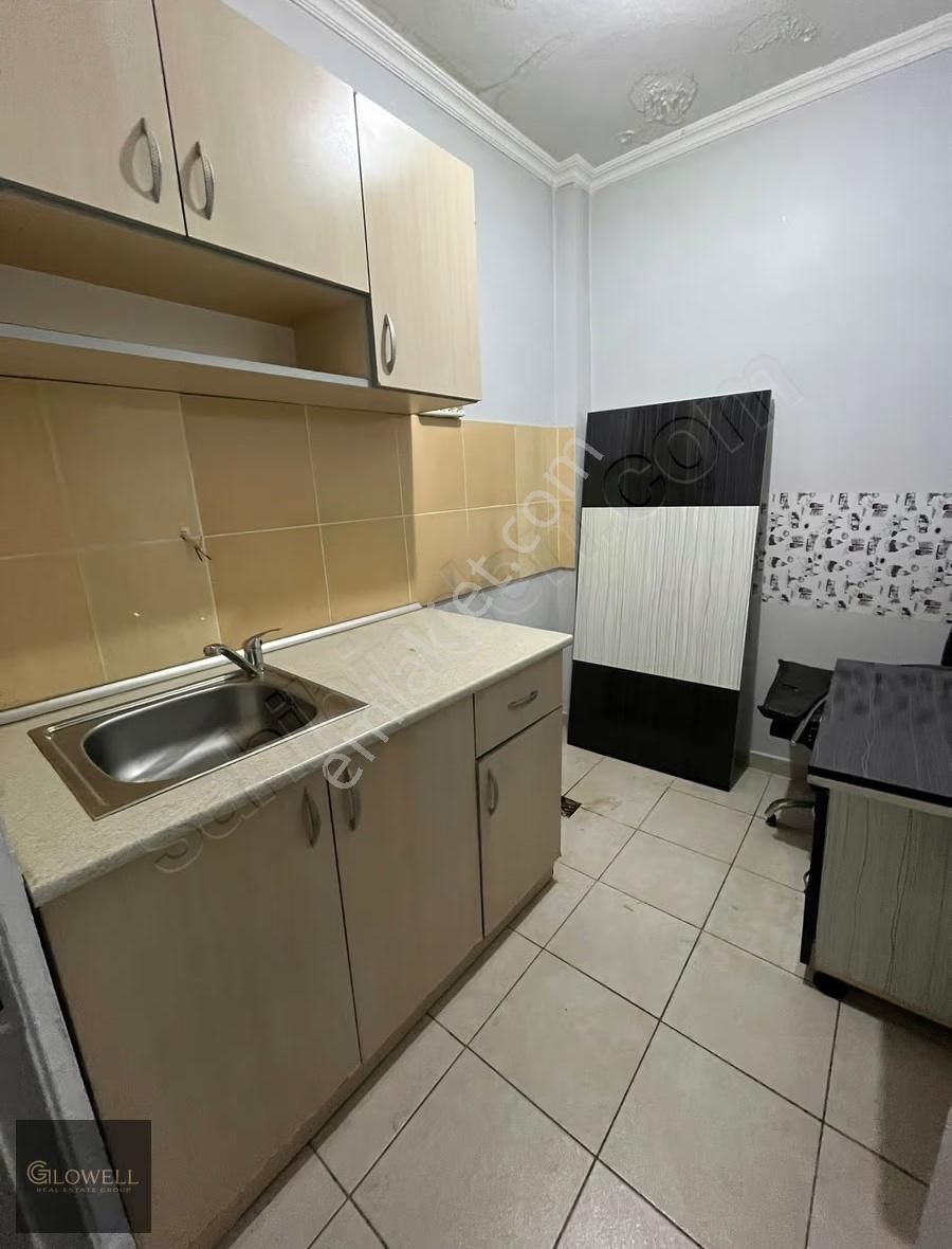 Meşrutiyet Caddesinde Mobilyalı 2+1 Ofis - Görsel 4