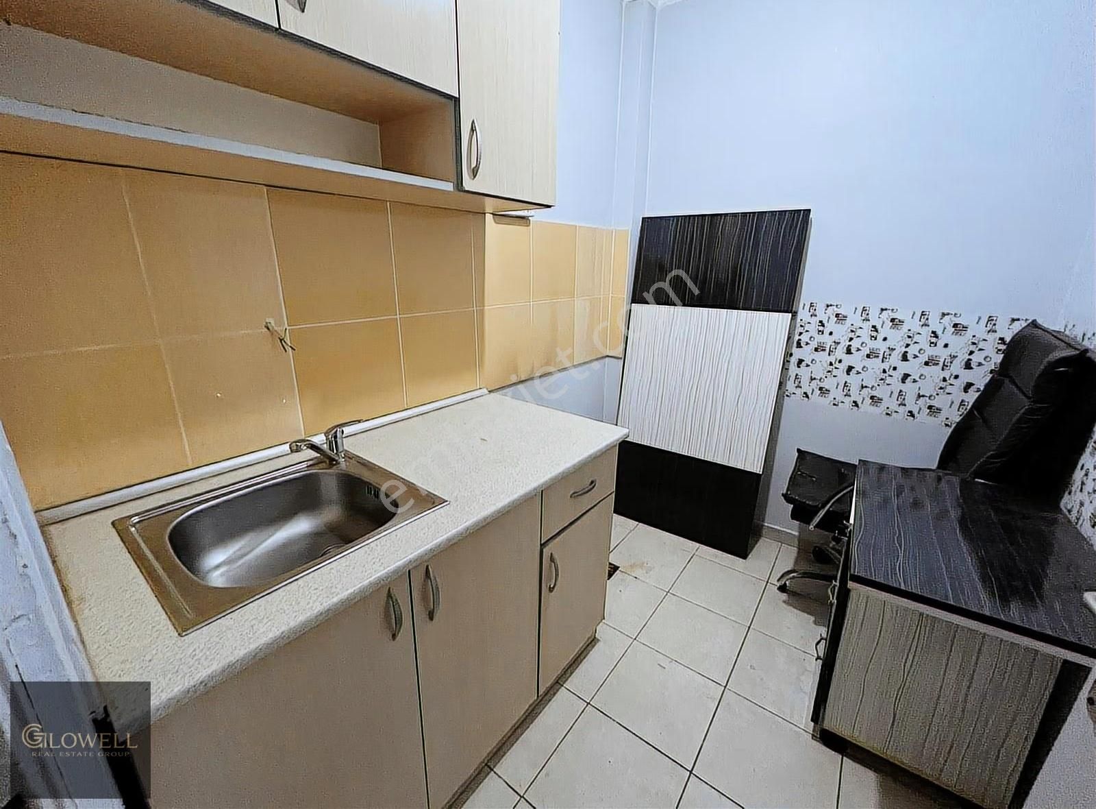 Meşrutiyet Caddesinde Mobilyalı 2+1 Ofis - Görsel 7