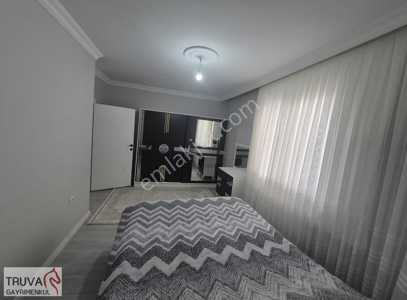 Pendik Bahçelievler Mah 2+1 Ara Kat, Balkonlu Satılık Daire - Görsel 9