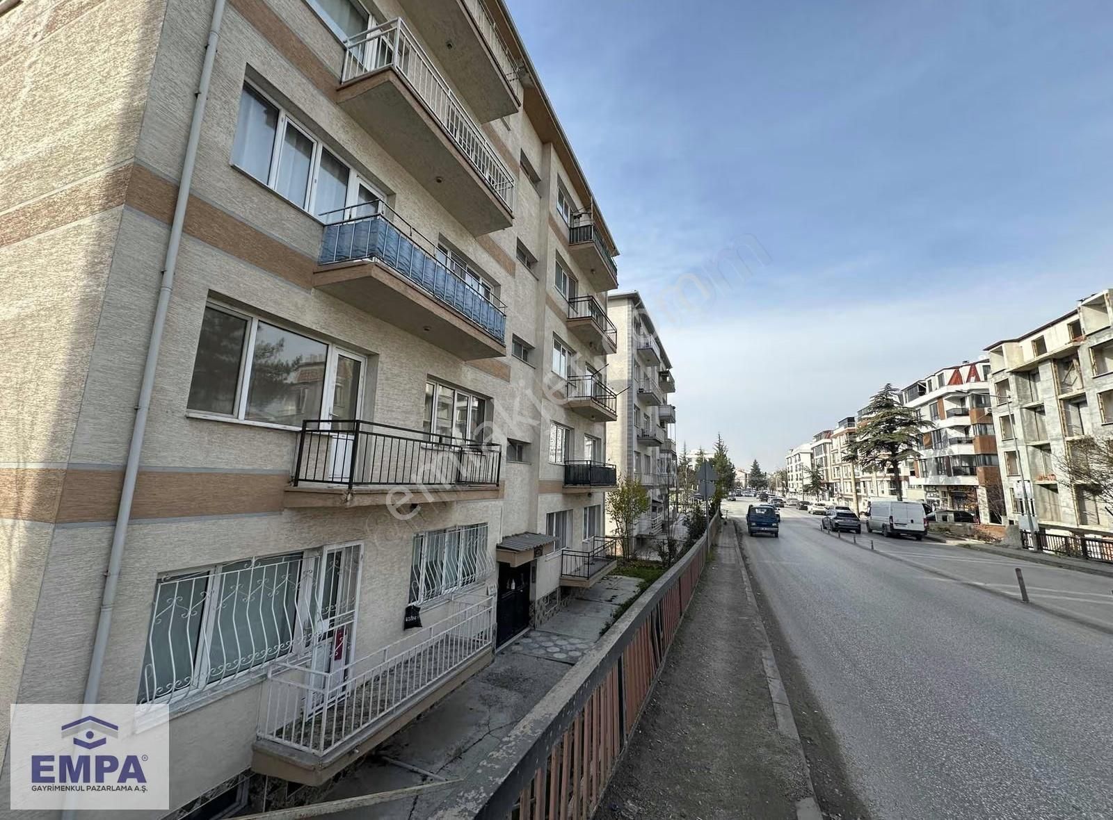 Empa'dan Ertuğrulgazi Mah. Çilem Cad. 2+1 100m² Fırsat Daire - Görsel 17