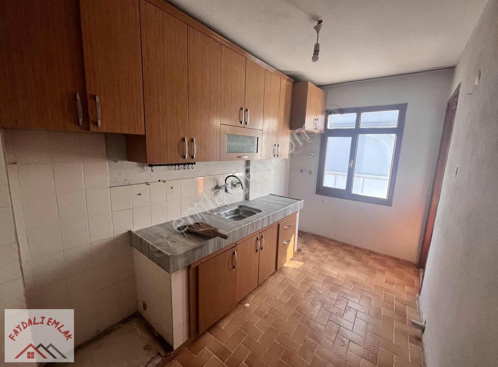 Salihli İstasyon Mevkide 2+1 Daire