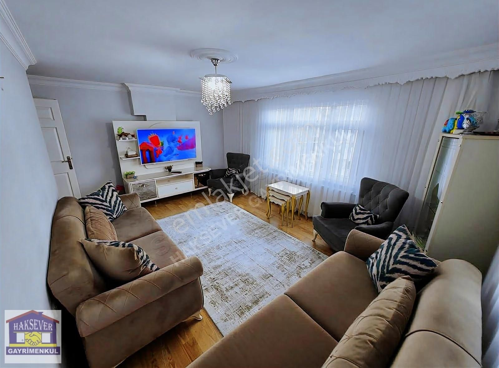 Haksever'den Satılık Harika Manzaralı Köşebaşı Dubleks Daire