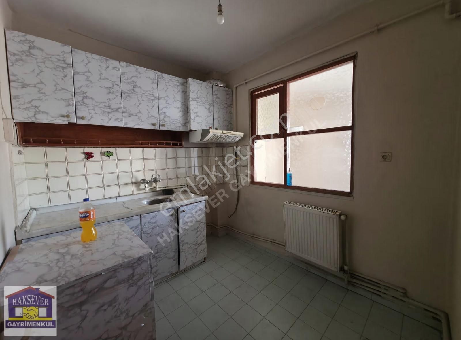 Haksever'den Satılık Geniş 3 Balkonlu 3+1 Ulaşıma Yakın 3.kat - Görsel 34