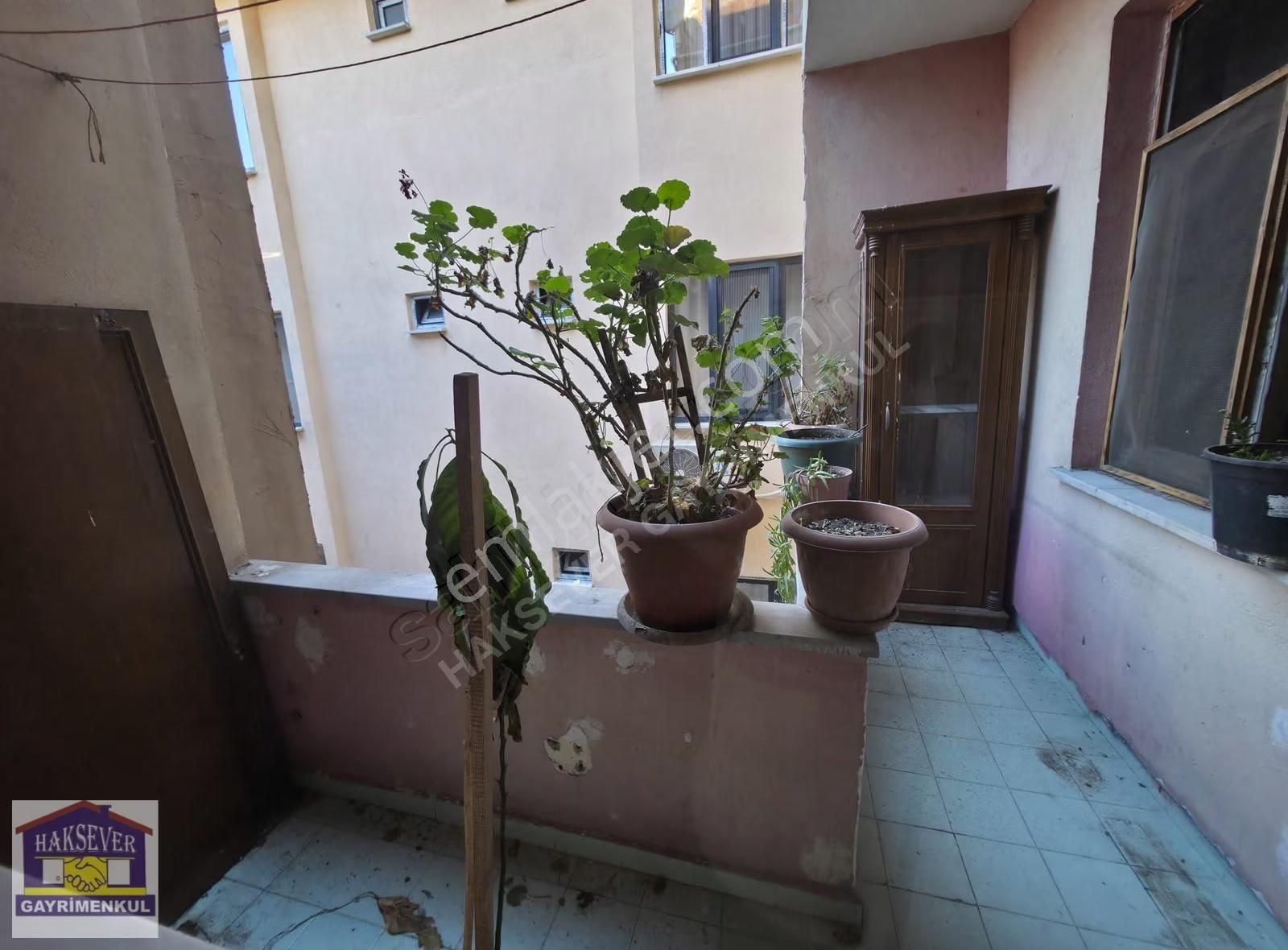 Haksever'den Satılık Geniş 3 Balkonlu 3+1 Ulaşıma Yakın 3.kat - Görsel 29