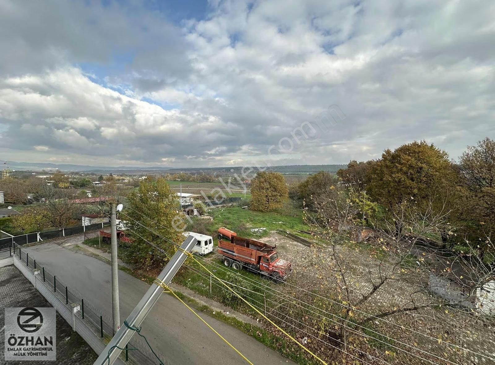 Özhan Emlaktan Site İçerisinde Arakat,manzaralı,eşyalı 2+0 - Görsel 12