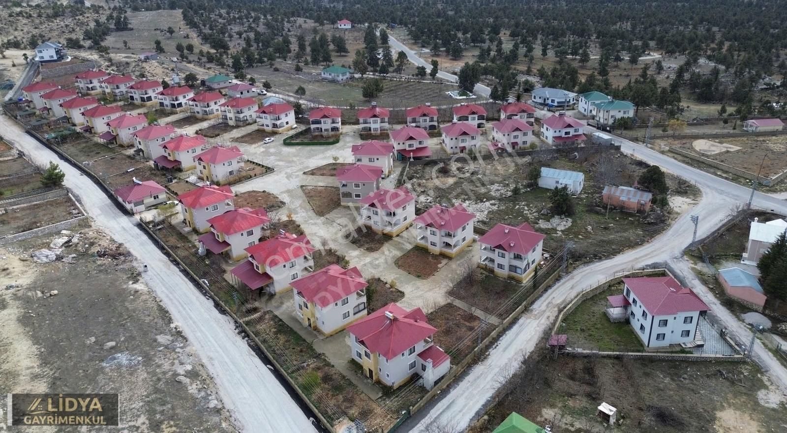 Avgadıya 5 Dk Mesafede Site İçerisinde Satılık Dublex Villa - Görsel 24