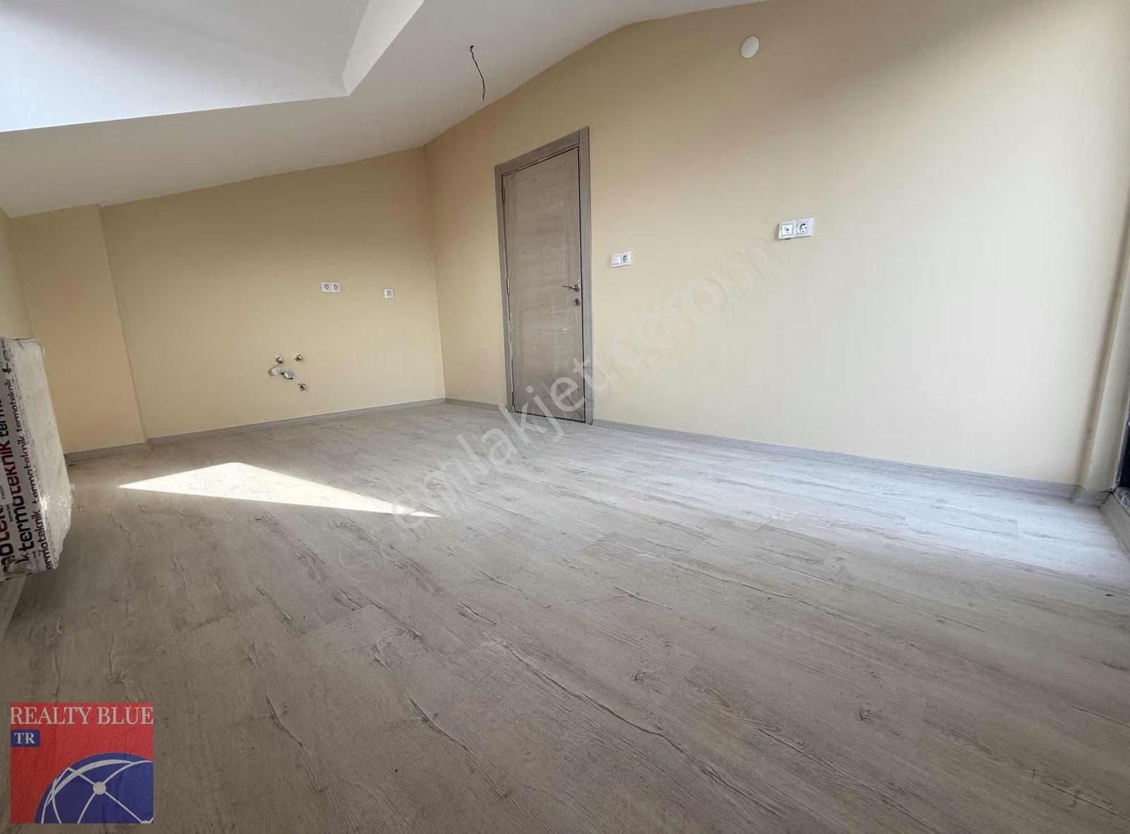 Sultanbeyli Akşemsettin Mh. Satılık 4+1 Sıfır Boş Üst Dubleks - Görsel 24