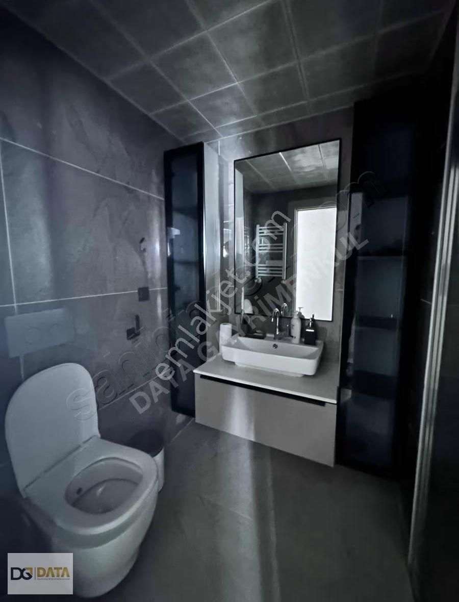 Data Gayrimenkul'den Gökdemir Tower'da Eşyalı Kiralık 2+1 Daire