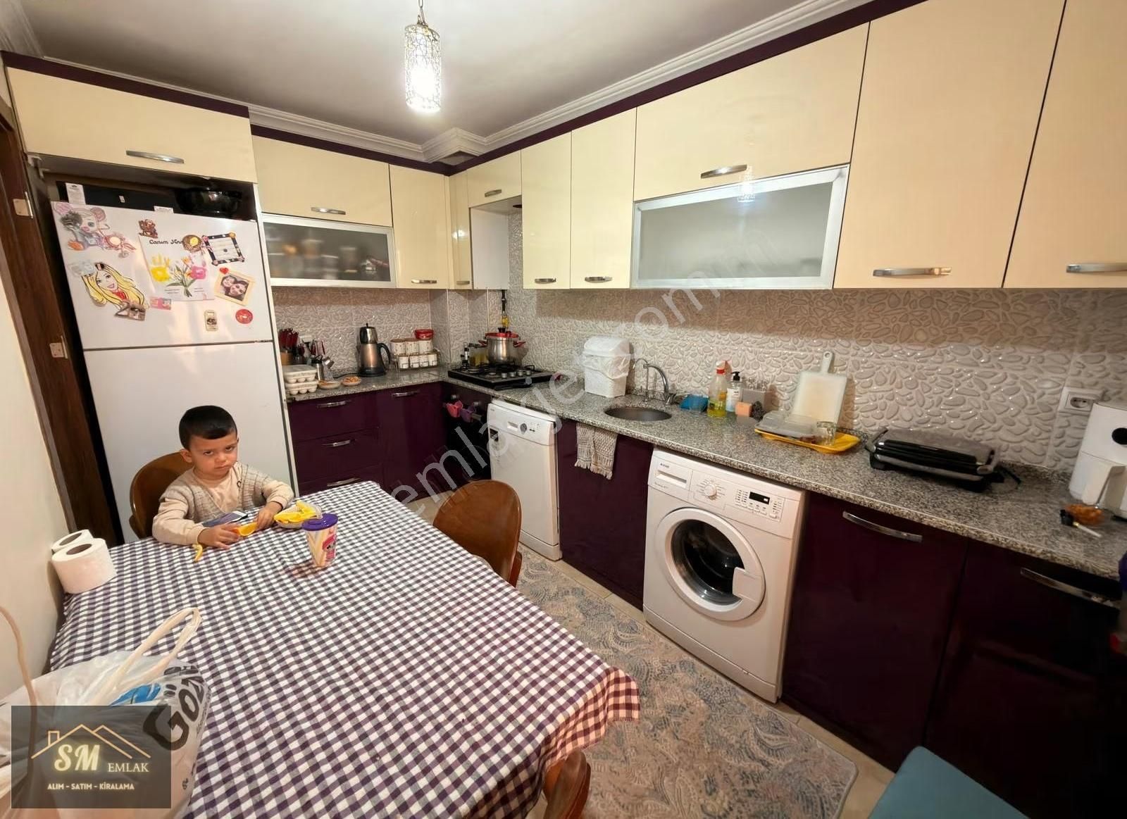 Sm Gayrimenkul'den 3+1 Büyük Acil Satılık Daire'' - Görsel 10