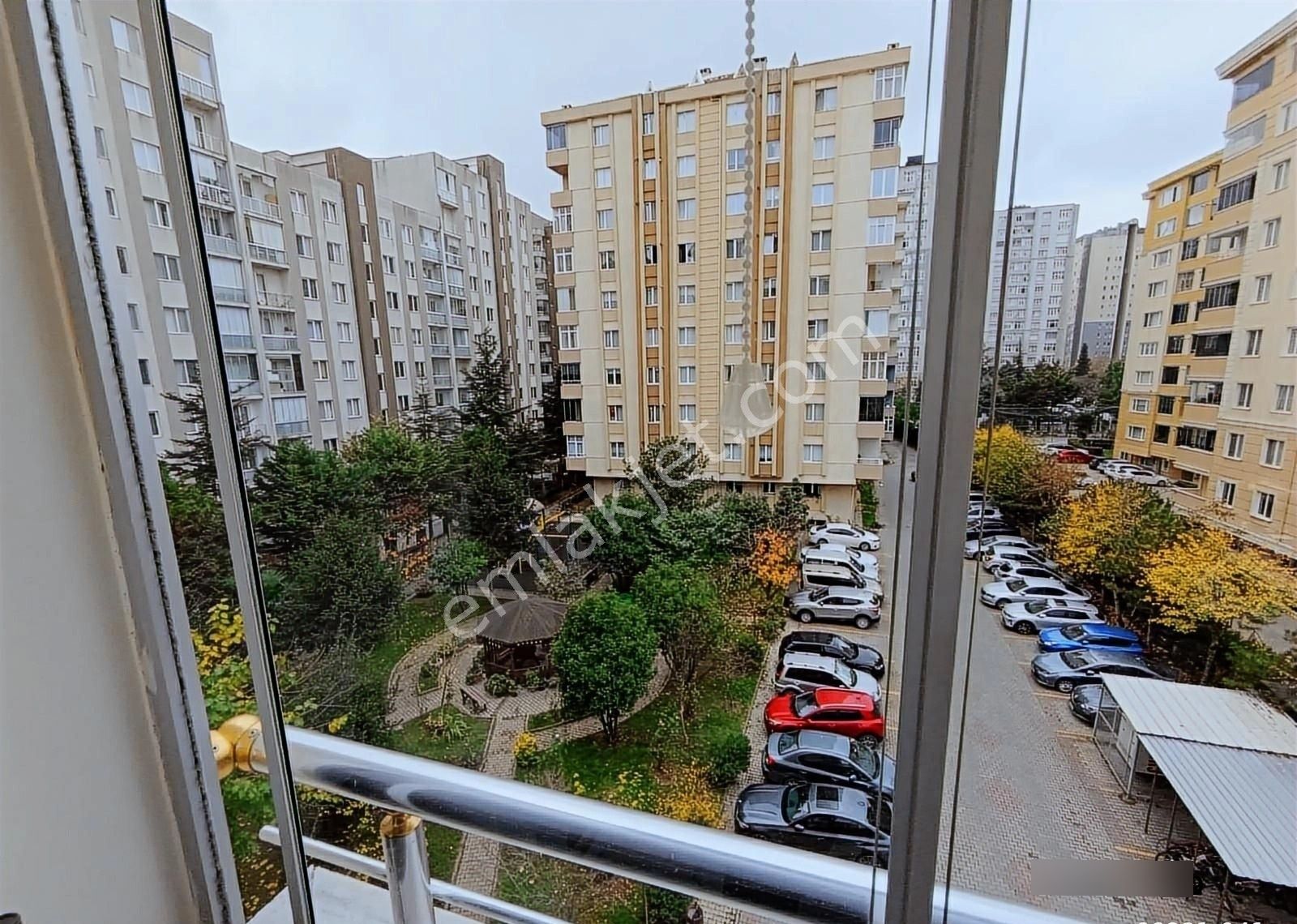 Esenyurt Barbaros Da 3+1 Daire 150 M2 Site De 22 Yıllık - Görsel 35