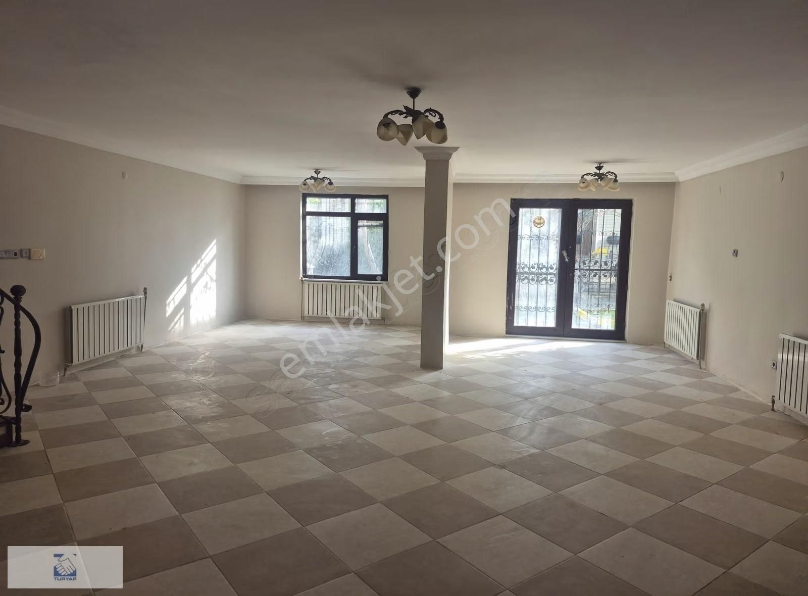 Bahçeşehir Turyap Tan Esenkent'te Bakımlı Kiralık Villa - Görsel 3