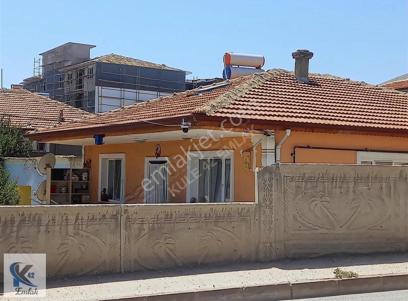 Yunak Karataş Mahallesinde Güzel Konumda Müstakil Bahçeli Ev - Görsel 29