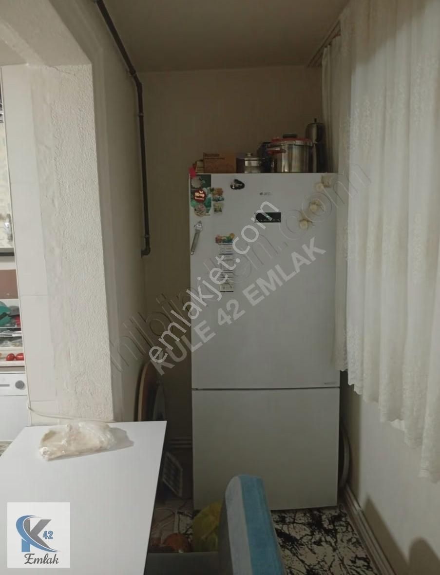 Yunak Karataş Mahallesinde Güzel Konumda Müstakil Bahçeli Ev - Görsel 23