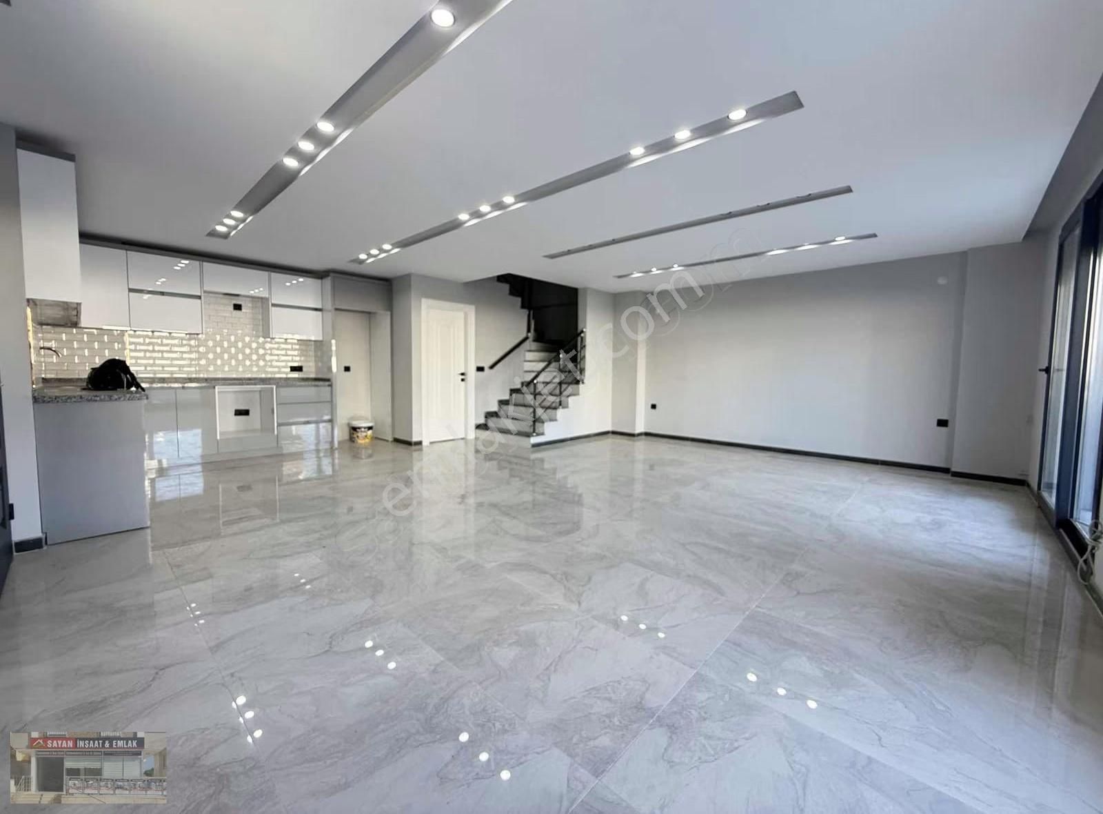 Efelerde Satılık 3+1 Özel Havuzlu Müstakil Villa - Görsel 5