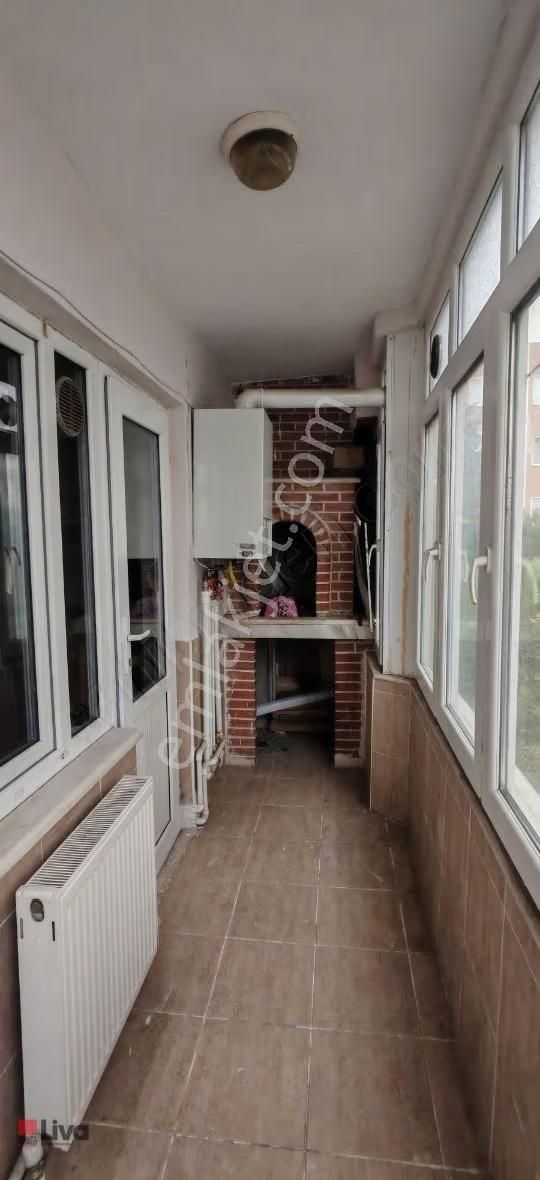 Paşaalanı Mahallesi'nde 2+1 Kiralık Temiz Daire. - Görsel 11