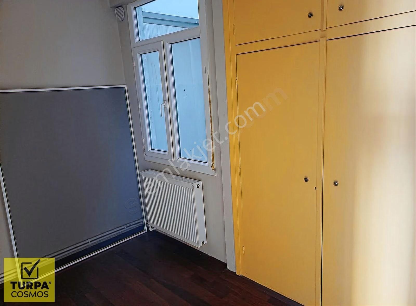 Göztepe Stadyumu Yakını 3+1 Doğalgazlı Bakımlı Klasik Daire - Görsel 10