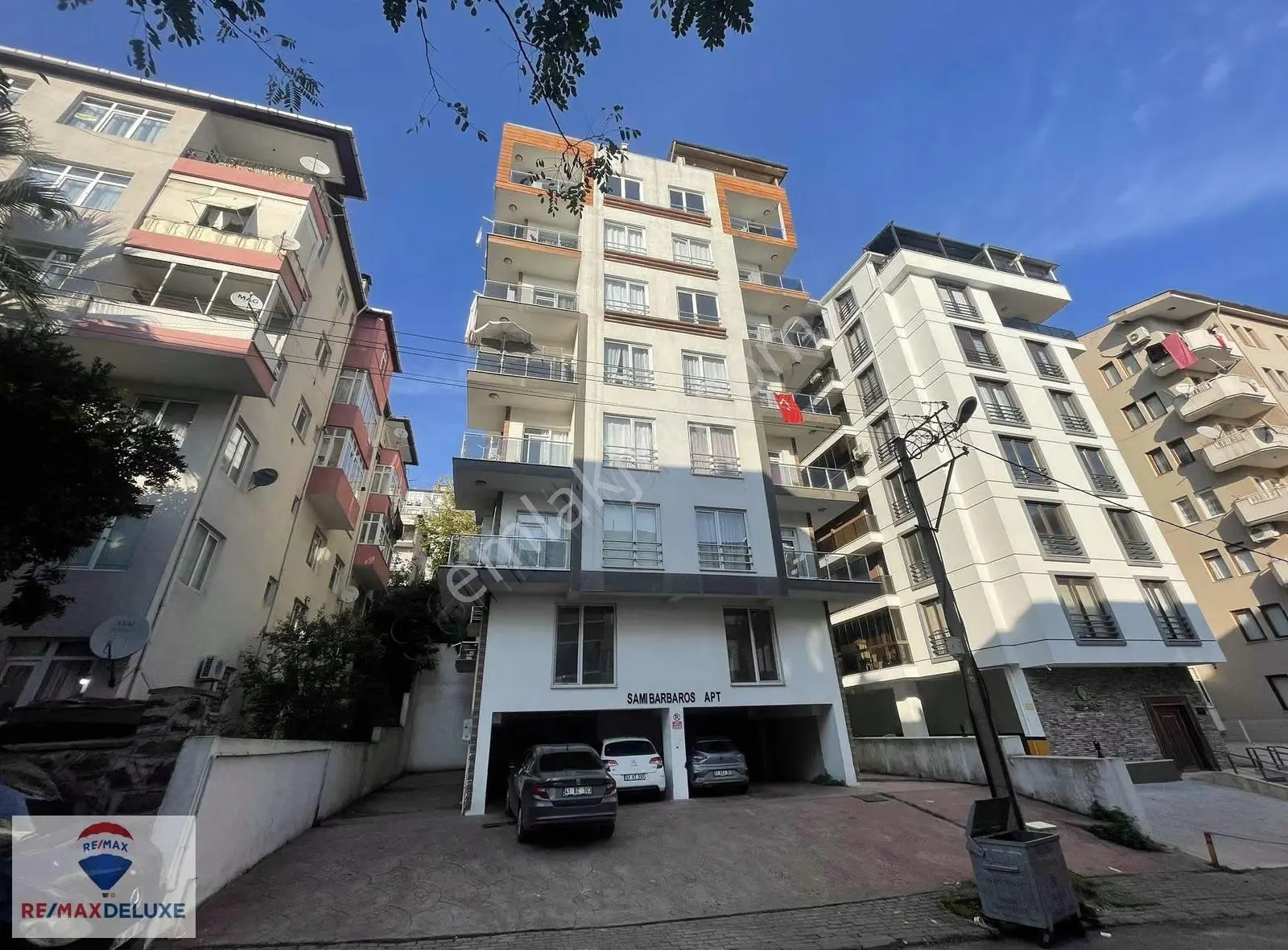 Kozluk 4. Yolda Yeni Binada Asansörlü 2+1 Arakat Daire