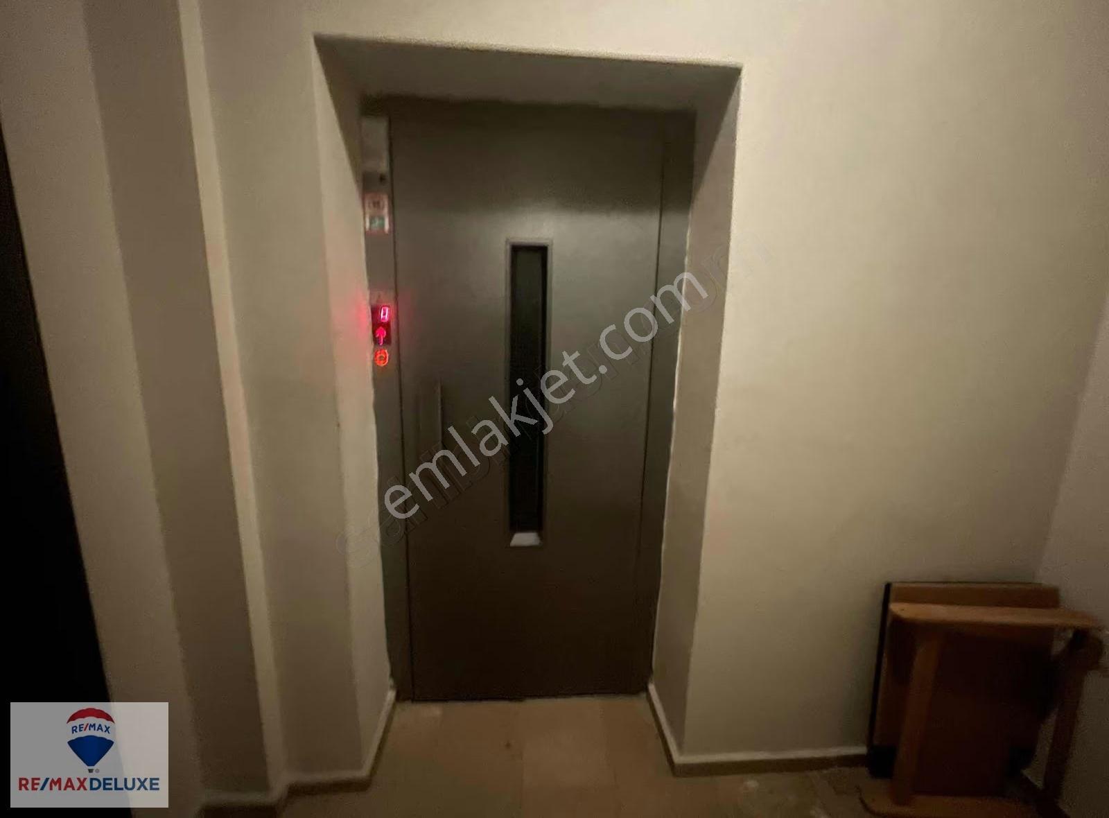 Kozluk 4. Yolda Yeni Binada Asansörlü 2+1 Arakat Daire - Görsel 25