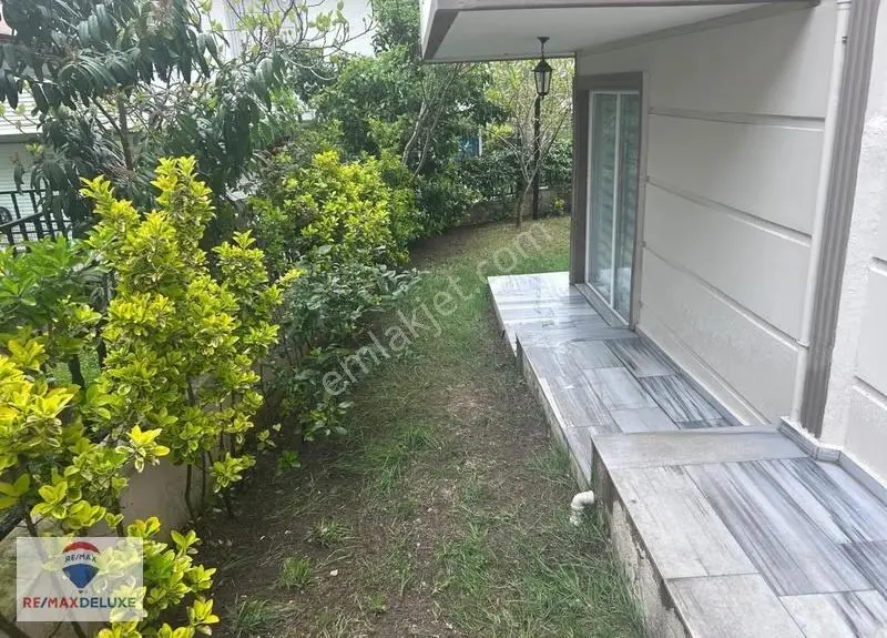 Yalova Çınarcık Sümer Sitesinde Özel Plajlı Tripleks Villa - Görsel 4