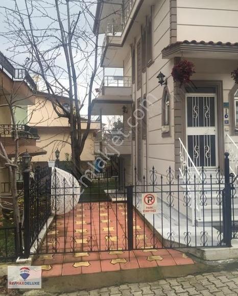 Yalova Çınarcık Sümer Sitesinde Özel Plajlı Tripleks Villa - Görsel 29