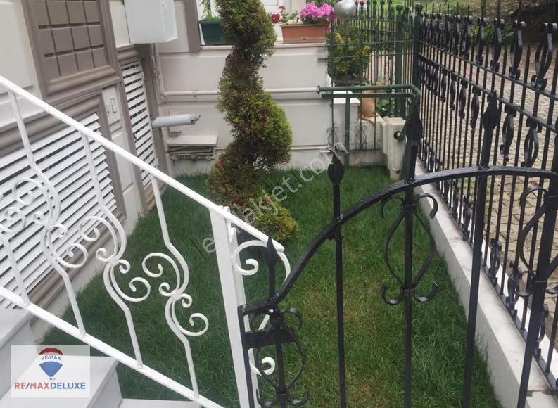 Yalova Çınarcık Sümer Sitesinde Özel Plajlı Tripleks Villa - Görsel 14