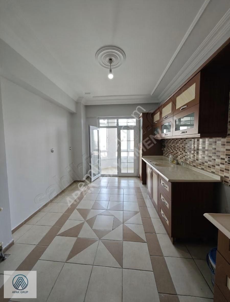 Osman Kavuncu'da Az Kullanılmış 180 M² Geniş 3+1 Çift Balkon - Görsel 5
