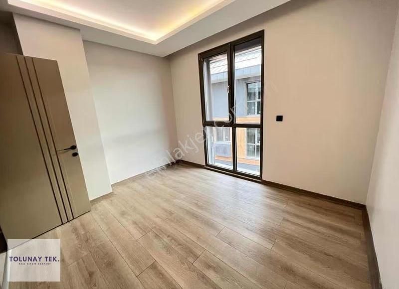 Nefes Çengelköyde Güvenlikli Sitede Kiralık Dubleks - Görsel 15