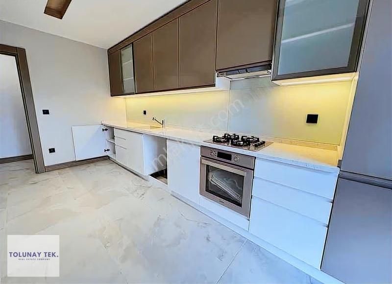 Nefes Çengelköyde Güvenlikli Sitede Kiralık Dubleks - Görsel 3