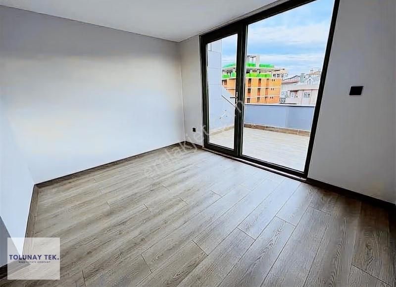 Nefes Çengelköyde Güvenlikli Sitede Kiralık Dubleks - Görsel 30