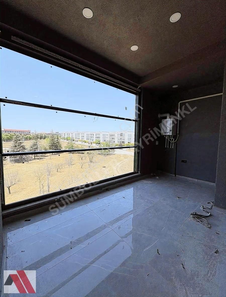 Sümbüller'den Amerikan Mutfaklı Gün Boyu Manzaralı Lüx 3+1 - Görsel 17