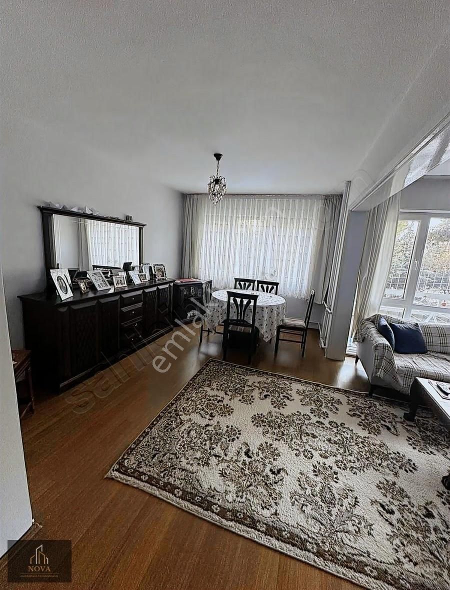 Nova'dan Zübeyde Hanım Caddesi Üzeri Satılık 3+1 Daire - Görsel 3