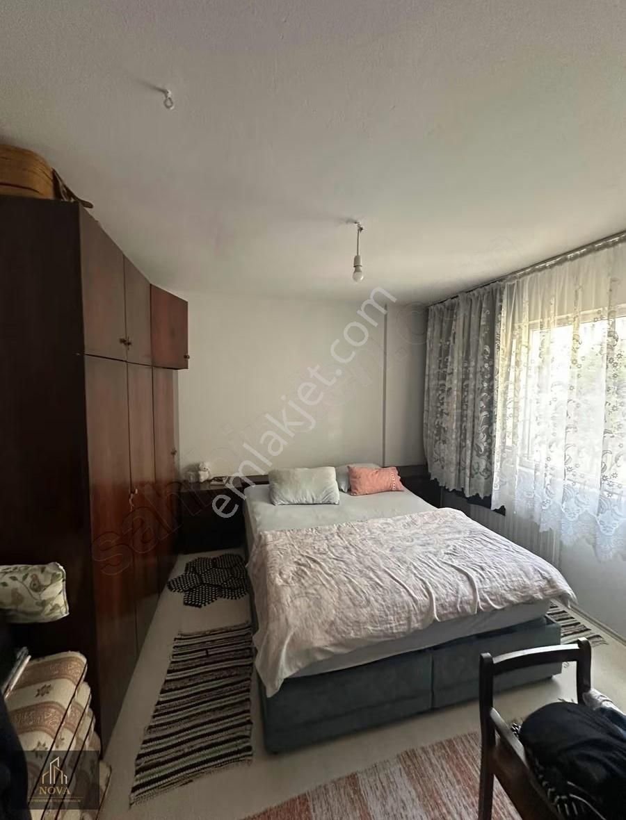 Nova'dan Zübeyde Hanım Caddesi Üzeri Satılık 3+1 Daire - Görsel 15