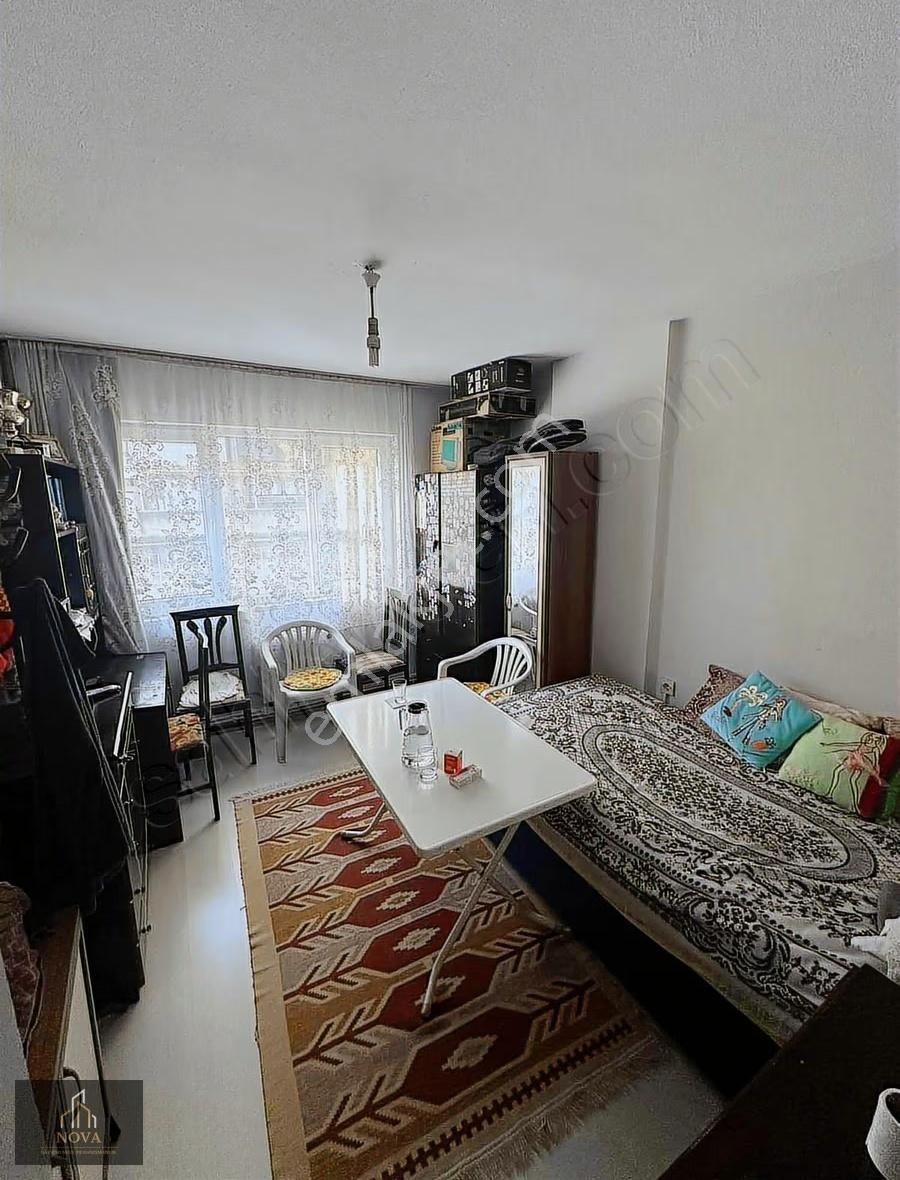 Nova'dan Zübeyde Hanım Caddesi Üzeri Satılık 3+1 Daire - Görsel 7