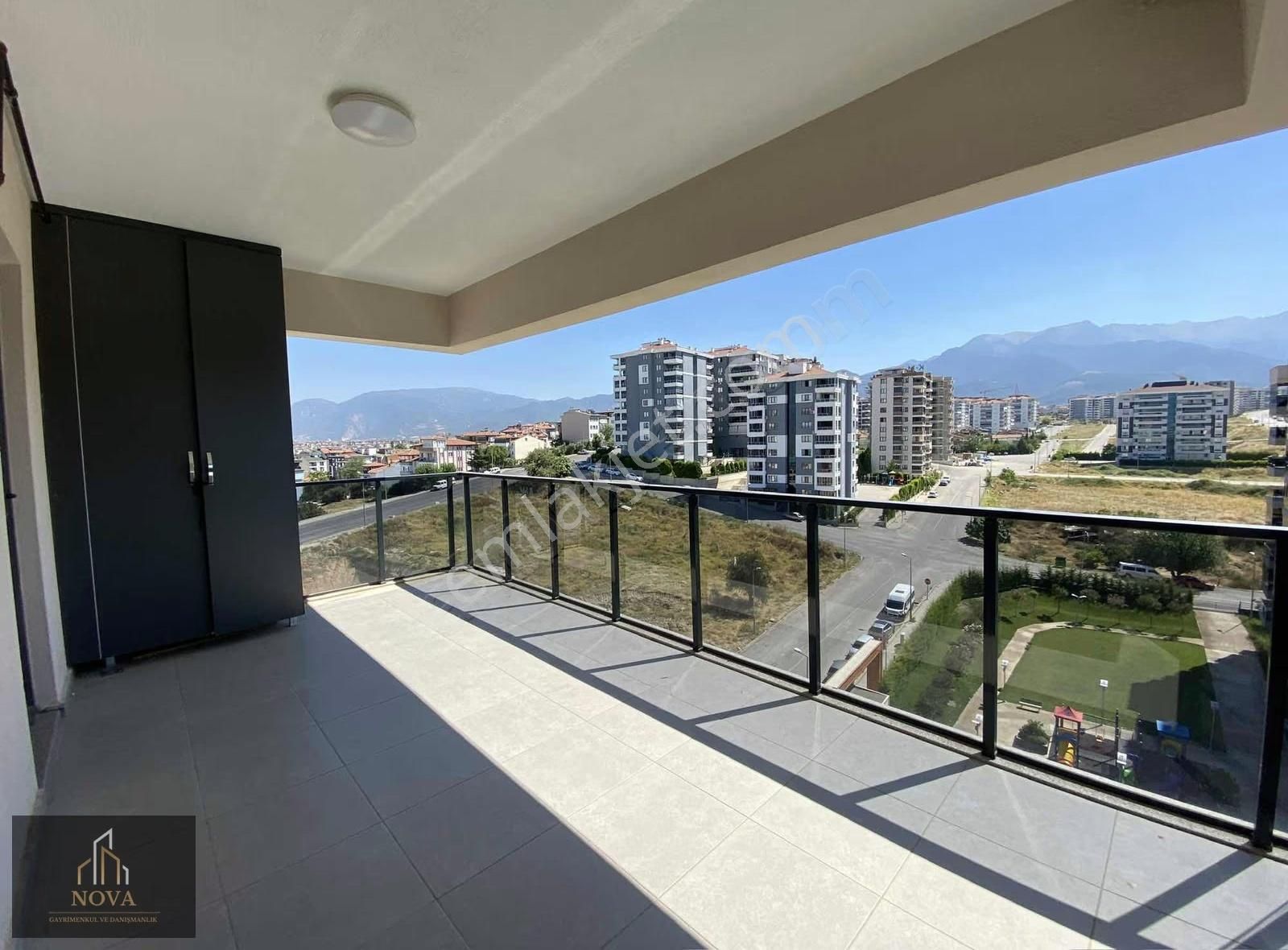 Nova'dan Şemiklerde Site İçerisinde 3+1 Lüks Satılık Daire - Görsel 16