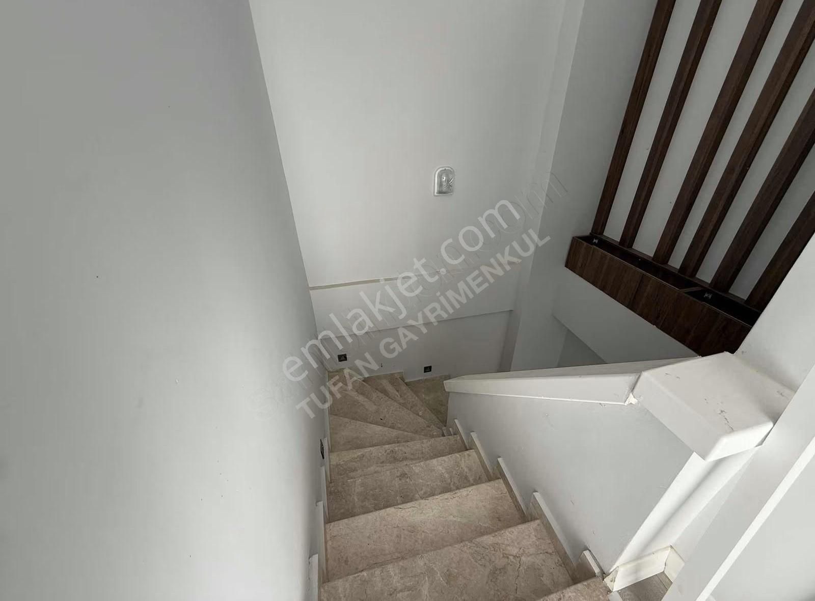 Ilıcada Anayola Yürüme Mesafesinde Sıfır Ultralüks 3+1 Dubleks - Görsel 3