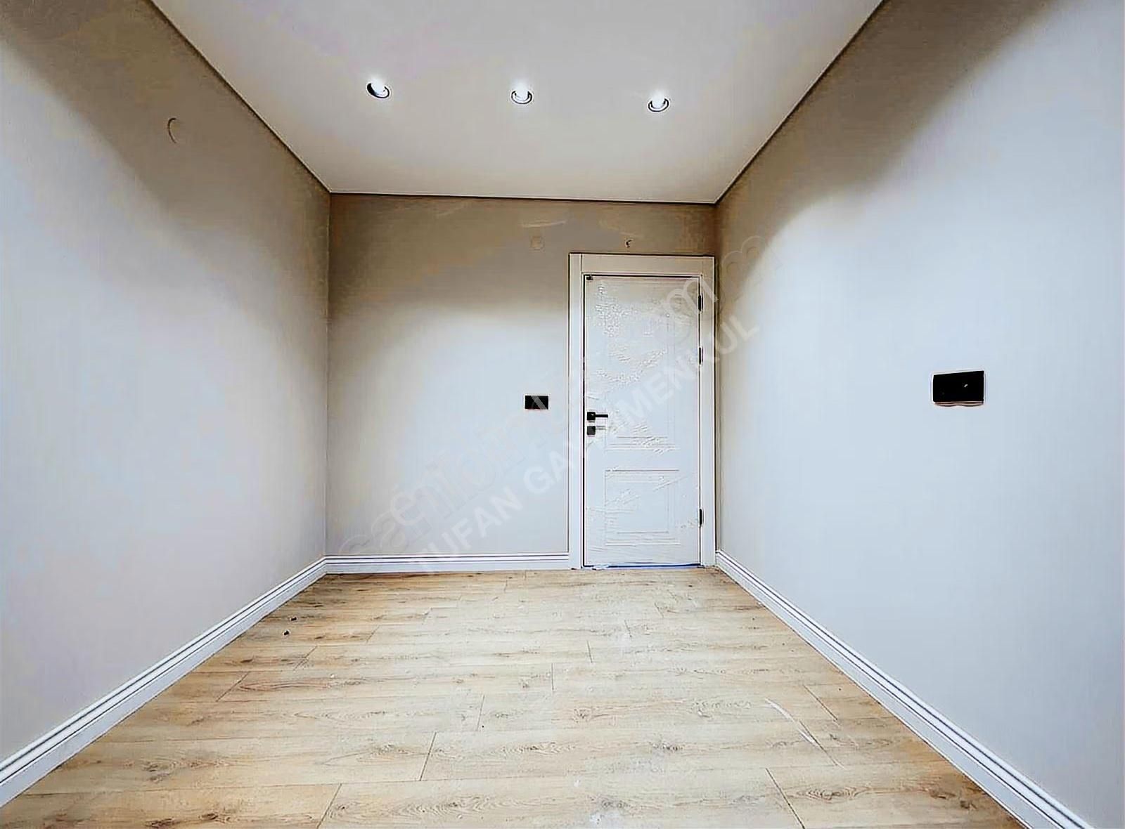 Irmağa Yakın | 4+1 Dubleks | 3 Banyo | Ayrı Mutfak | Özel Garaj - Görsel 31