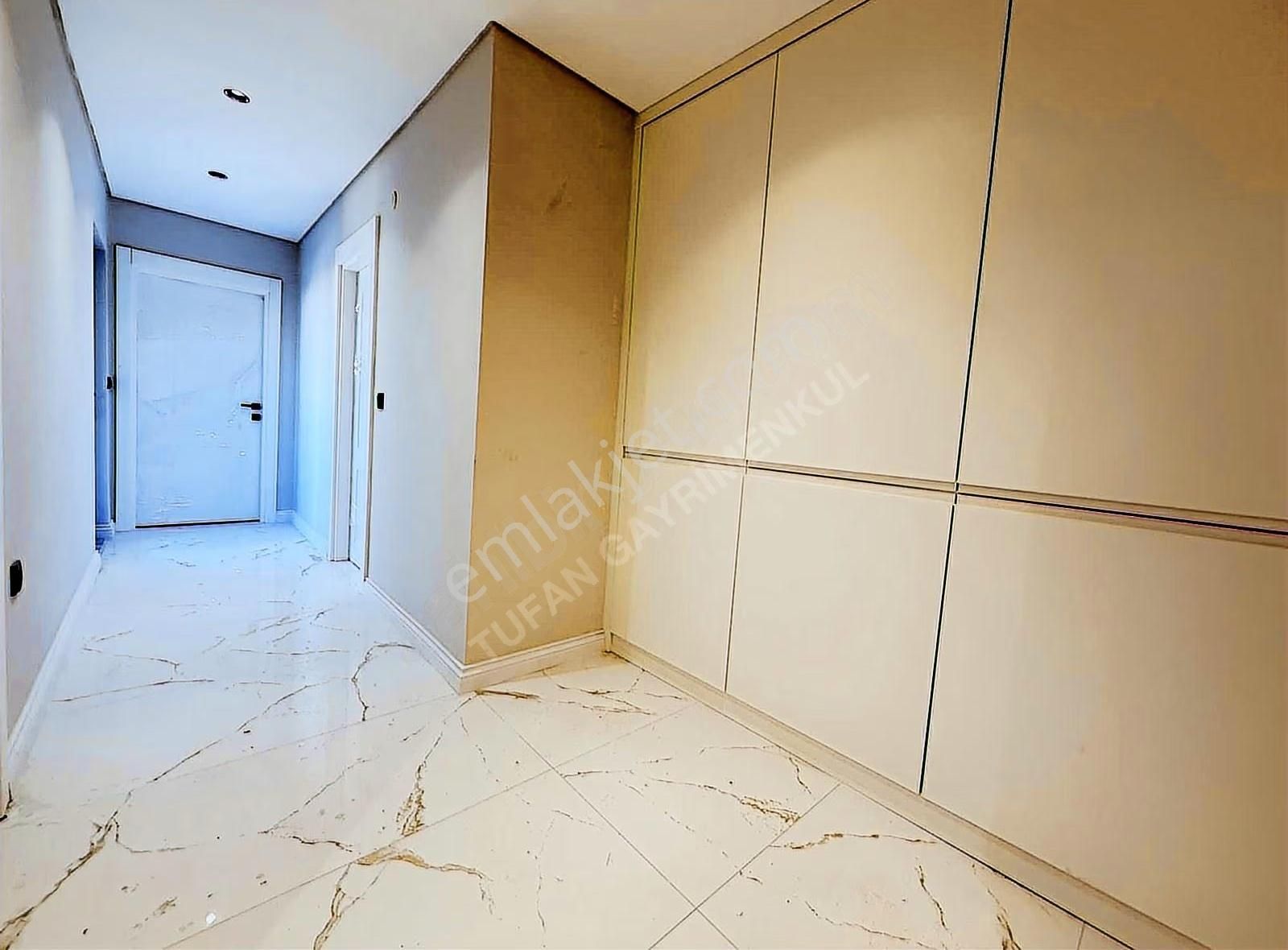 Irmağa Yakın | 4+1 Dubleks | 3 Banyo | Ayrı Mutfak | Özel Garaj - Görsel 28