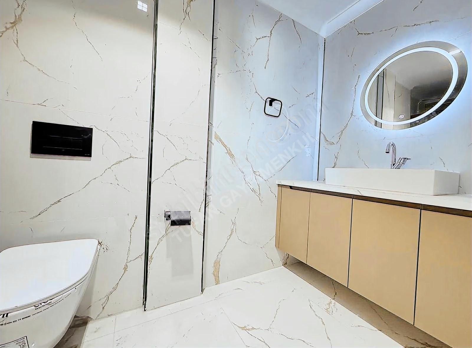 Irmağa Yakın | 4+1 Dubleks | 3 Banyo | Ayrı Mutfak | Özel Garaj - Görsel 16