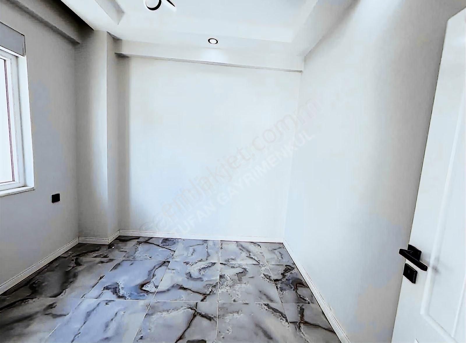 Ilıca Merkezde Kiralık Havuzlı Sıfır 3+1 Dubleks - Görsel 10