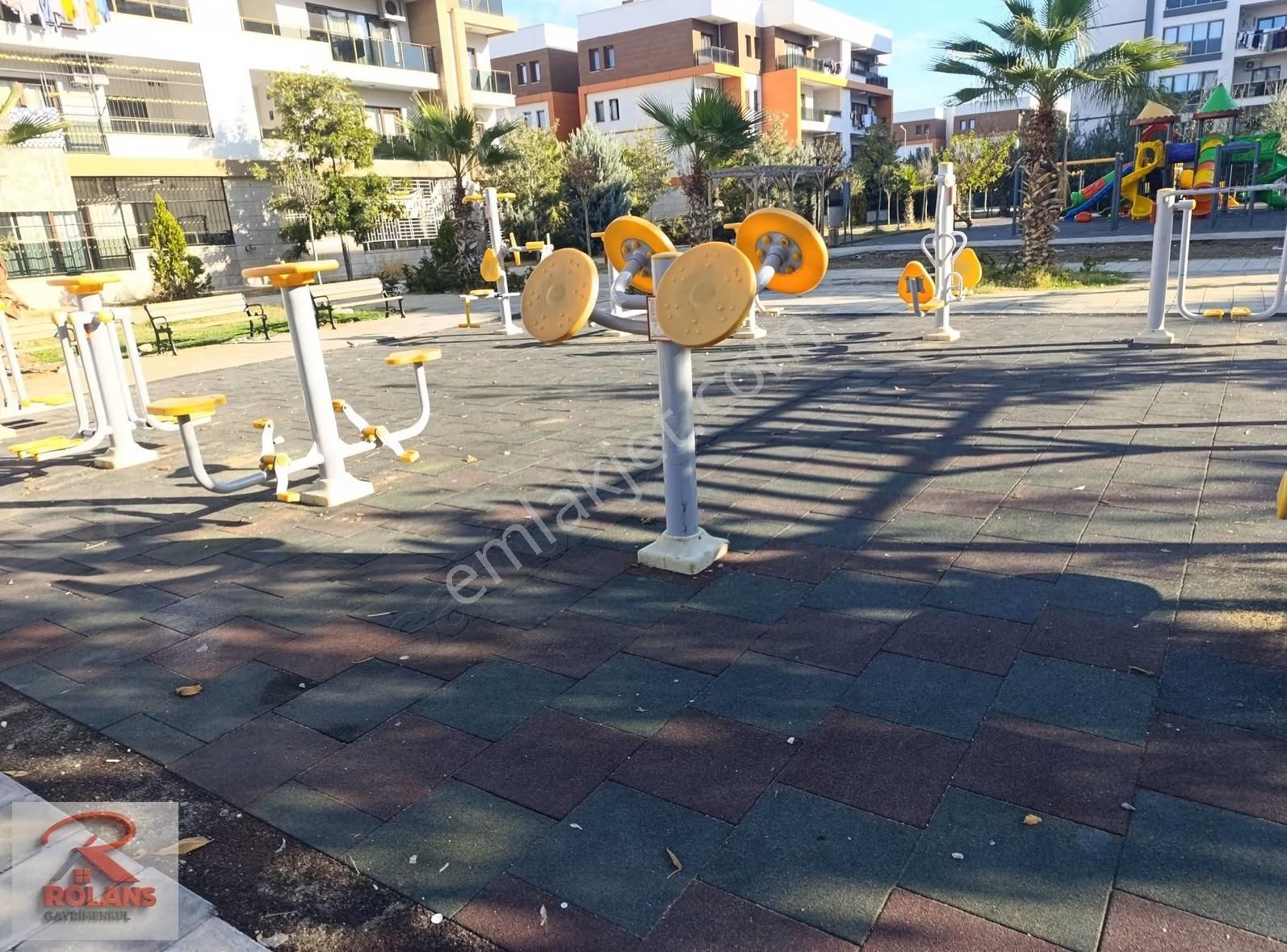 Rölans Gayrimenkulden 3+1 Ön Cephe Ara Kat Sıfır Kiralık Daire - Görsel 8