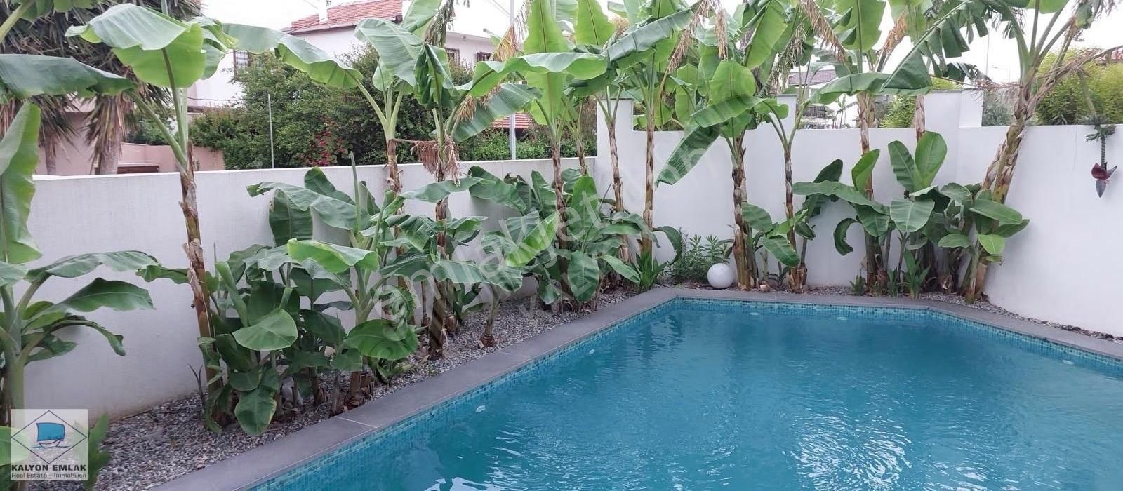 Alaçatı'da Satılık Müstakil Havuzlu Modern Tasarım Özel Villa - Görsel 20